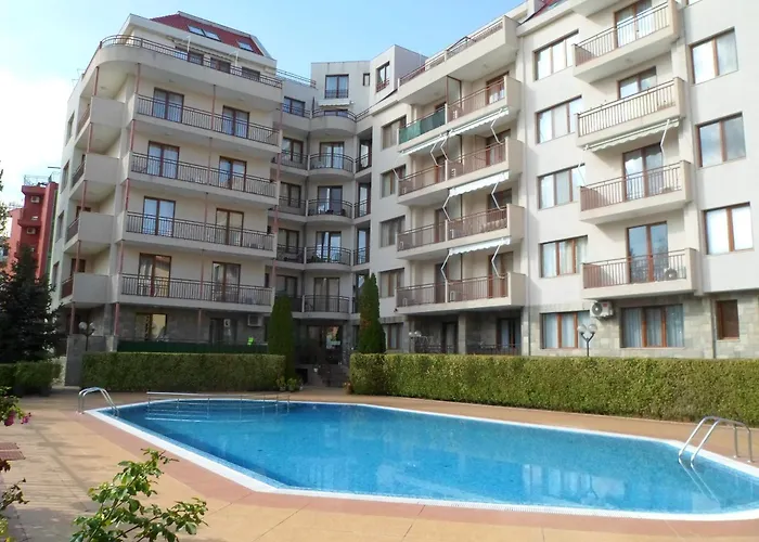 Le Summer Breeze * Slantchev Briag